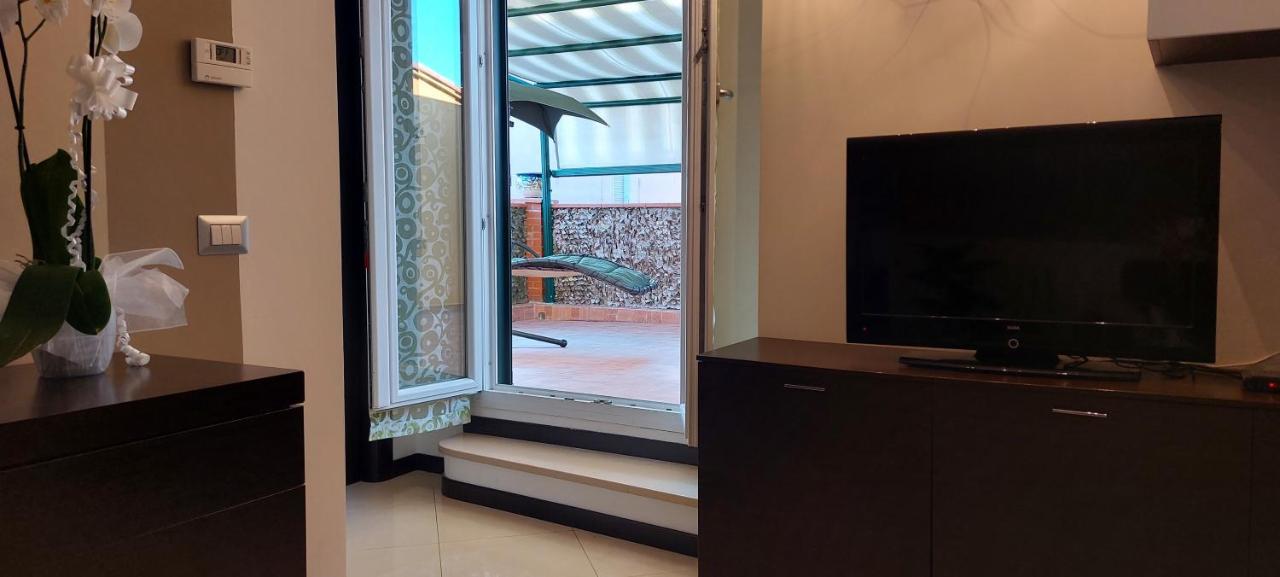 דירות Pomarico La Terrazza Dell' Angelo מראה חיצוני תמונה